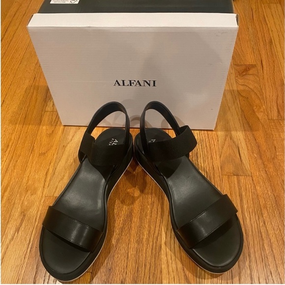Alfani sandal - Picture 3 of 3
